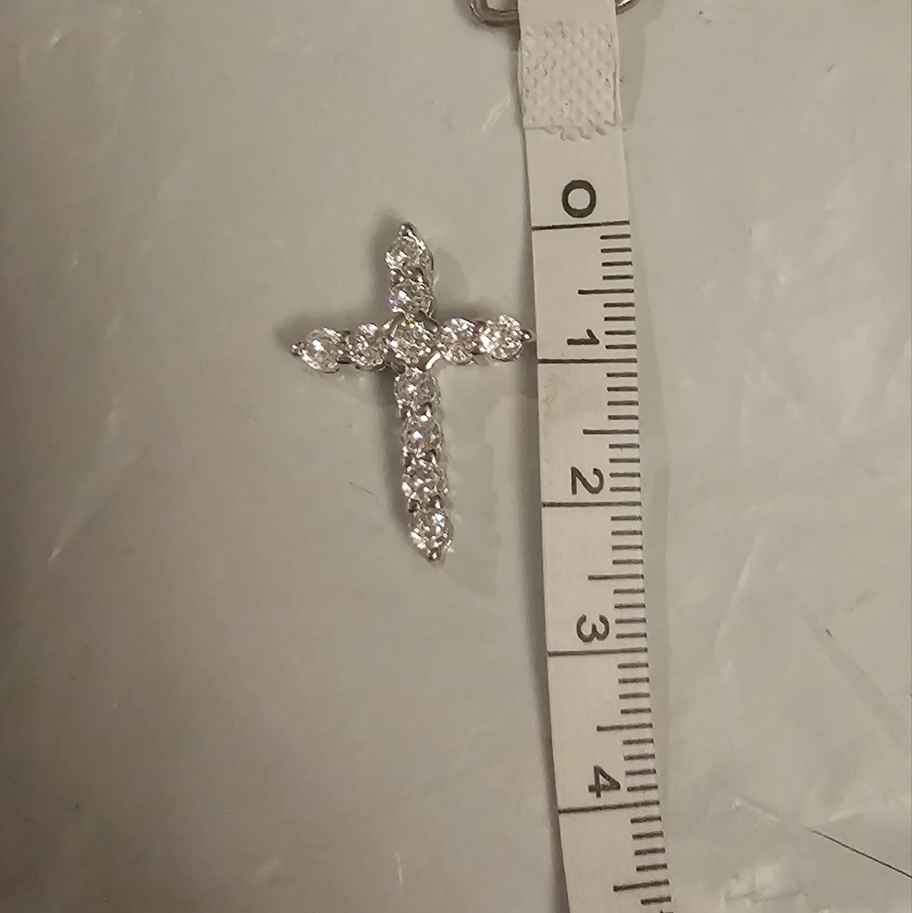 Sterling silver diamond cross necklace - Picture 3 of 6
